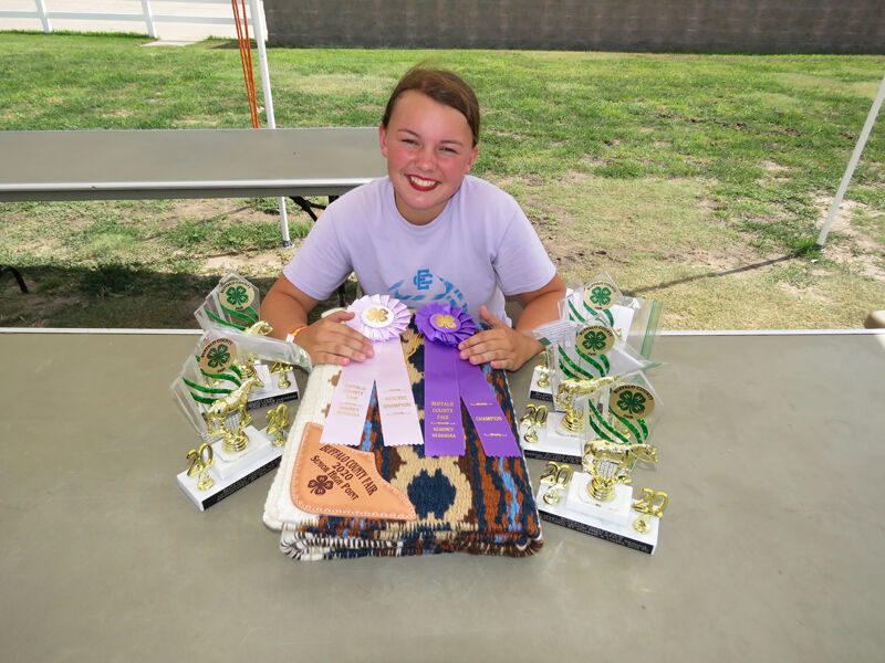 Emilee Hinrichsen, Elm Creek